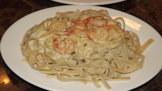 Spaghetti squash with shrimp